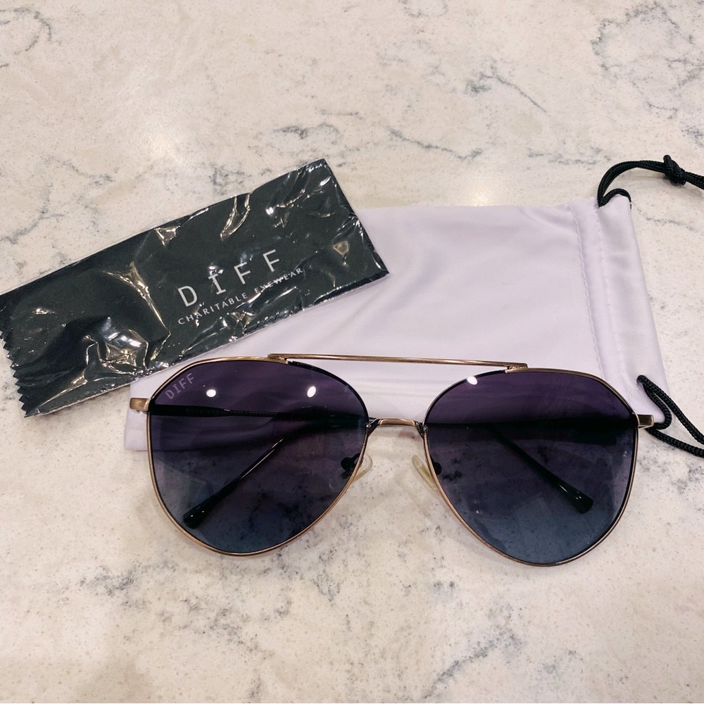 Diff Jane Aviator Sunglasses - image 1